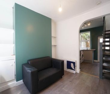 4 Albert Street - Photo 1