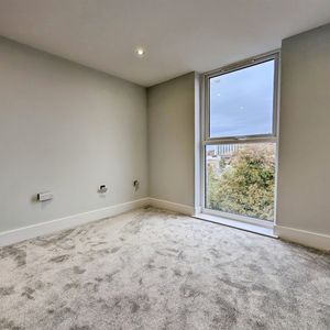 Clarendon Apartments, SO14 - Photo 2