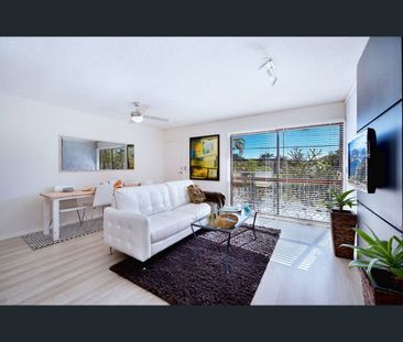 3/26 Thomas Drive, Chevron Island, Qld 4217 - Photo 4