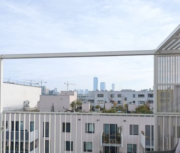 Hochwertiger Erstbezug (nahezu) mit Balkon und Fernblick, letzter L... - Photo 1