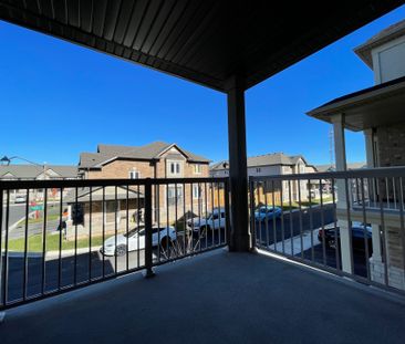 For Lease - 24 Waterlily Way, Hamilton, Ontario - Photo 5