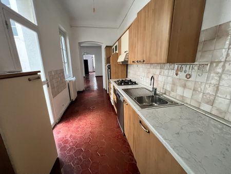 Location Appartement 3 pièces 69m² AIX EN PROVENCE 13100 - Photo 3