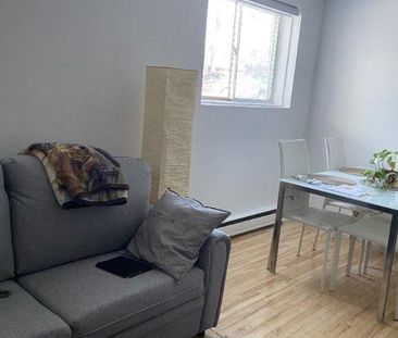 3 1/2 semi-meublé Ste Foy - Photo 1