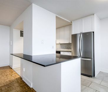 Parkside Place - Photo 1