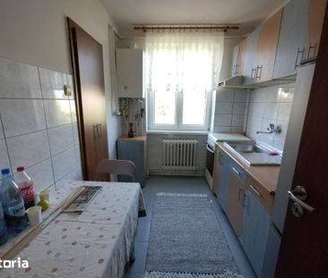 Apartament 4 camere decomandat,recent renovat,zona Mihai Viteazul - Photo 3