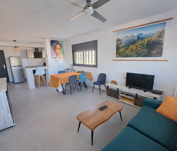 Location Appartement 2 pièces 50m² LA POSSESSION 97419 - Photo 1