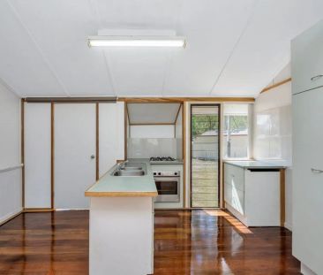 Charming and Rural - Photo 2