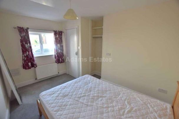 Annex, Tilehurst Road, Reading, RG1 - Photo 1