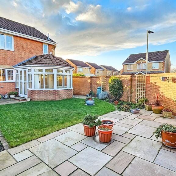 Hayward Close, Abbeymead - Photo 1