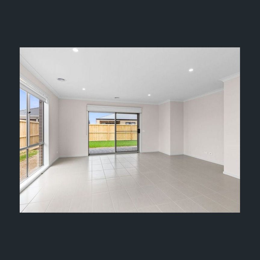 Home in the Heart of Armstrong Creek! - Photo 1