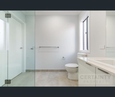 30 Harlem Way, Berwick, Vic 3806 - Photo 3