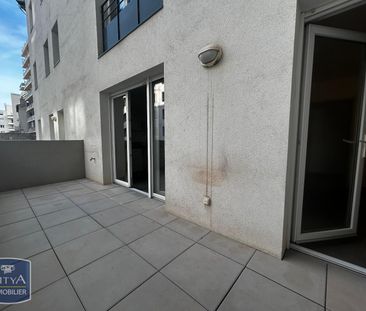 Location Appartement 2 pièces 43m² MARSEILLE 5ème - Photo 5