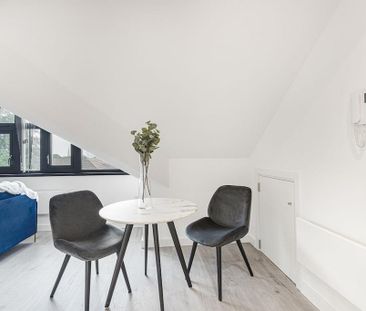 Studio to rent - Photo 5