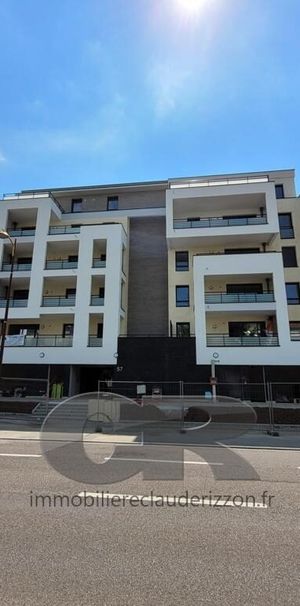 Location Appartement 2 pièces 44m² LONGEVILLE LES METZ 57050 - Photo 1