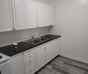 34 Stanley St. - Photo 1