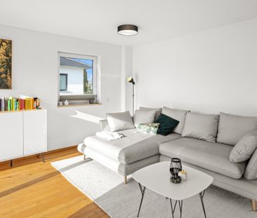 Schöner Wohnen mit hochwertiger Ausstattung - Foto 2