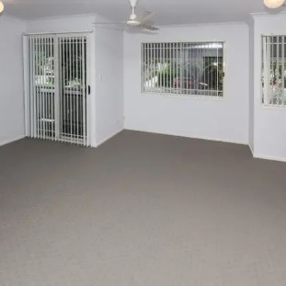 DON'T MISS OUT&mldr; IDEAL FOR SHARERS OR A FAMILY! - Photo 1