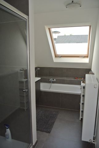 Halfopen woning te huur te Westrozebeke - Photo 5