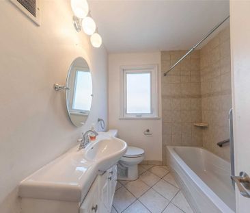 For Lease - 69 Barrymore Road Unit# Main, Toronto, Ontario - Photo 6