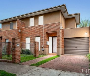 50 Cottrell Street, Werribee - Photo 2