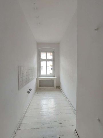 2-Zimmer-Altbautraum mit Balkon im Reuterkiez sucht neue Mieter &ndash; ab sofort! - Photo 2