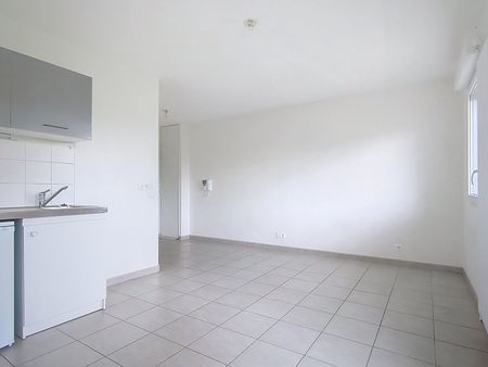 Apartment - Photo 3