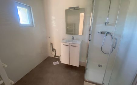 Appartement à louer 2 pièces • Le Beausset - Photo 4