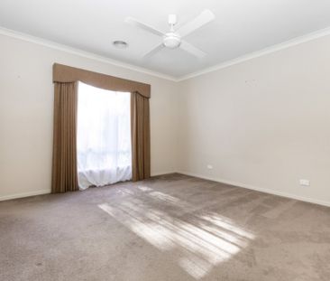 19 Kennewell Street, White Hills - Photo 4