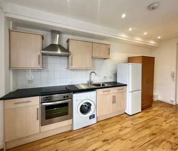 Studio to rent - Photo 5