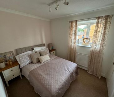 2 bedroom semi-detached house to rent - Photo 3