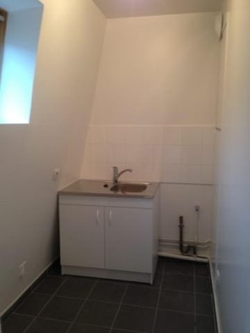 location Appartement T1 DE 26m² À PARIS - Photo 3