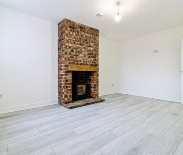 4 bedroom terraced house to rent - Photo 3