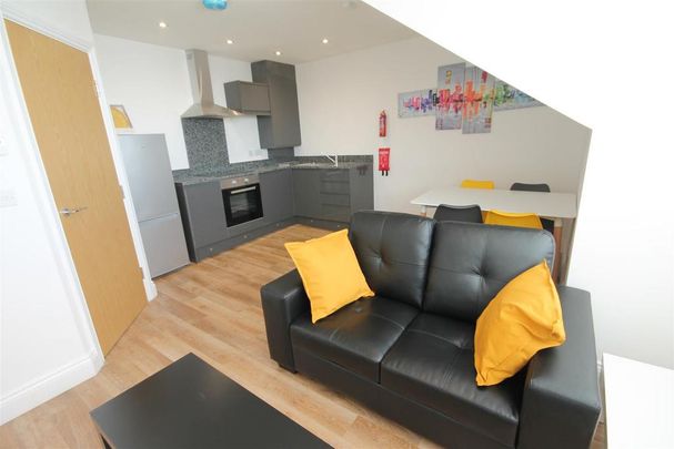 2 bedroom apartment to rent - Photo 1