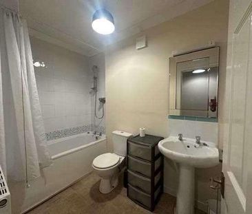 Portswood Road, Southampton, SO17 - Photo 2