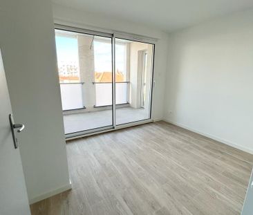 Location Appartement 3 pièces 61m² ROANNE 42300 - Photo 4