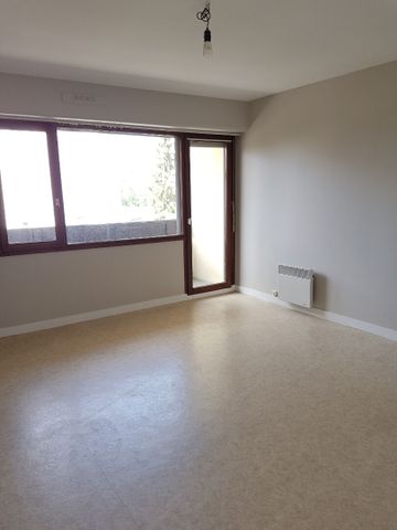 A LOUER grand studio 50000 Saint-Lô 1 pièce 29.29 m² - Photo 3