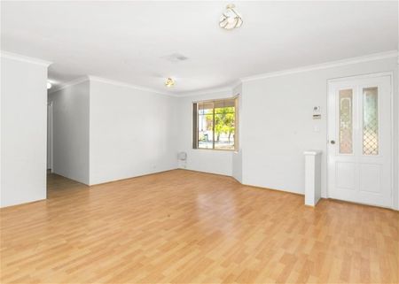 🏡 Stylish 3x2 Home for Rent – 48A Jupiter St, Carlisle WA 6101 🌟 - Photo 4