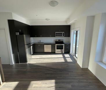 For Lease - 2635 William Jackson Drive Unit# 408, Pickering, Ontario - Photo 5