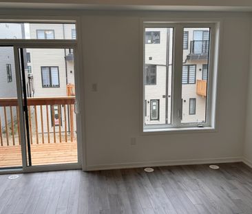 For Lease - 783 stanstead Path, Oshawa, Ontario - Photo 6