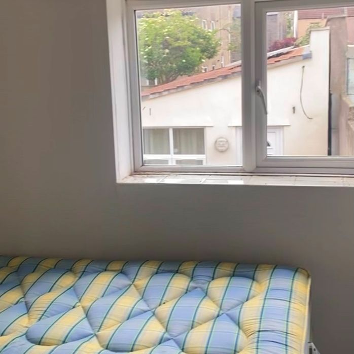 Room in a Shared House, Mivart Street, BS5 - Photo 1