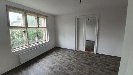 Pronájem bytu 3+1 144 m² - Photo 2