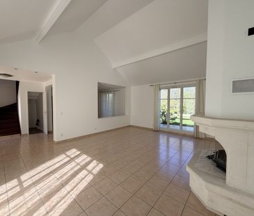 Location Maison 6 pièces 176m² MAGNY LE HONGRE 77700 - Photo 2