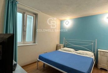 via crociale, Pietrasanta, Tuscany 55045