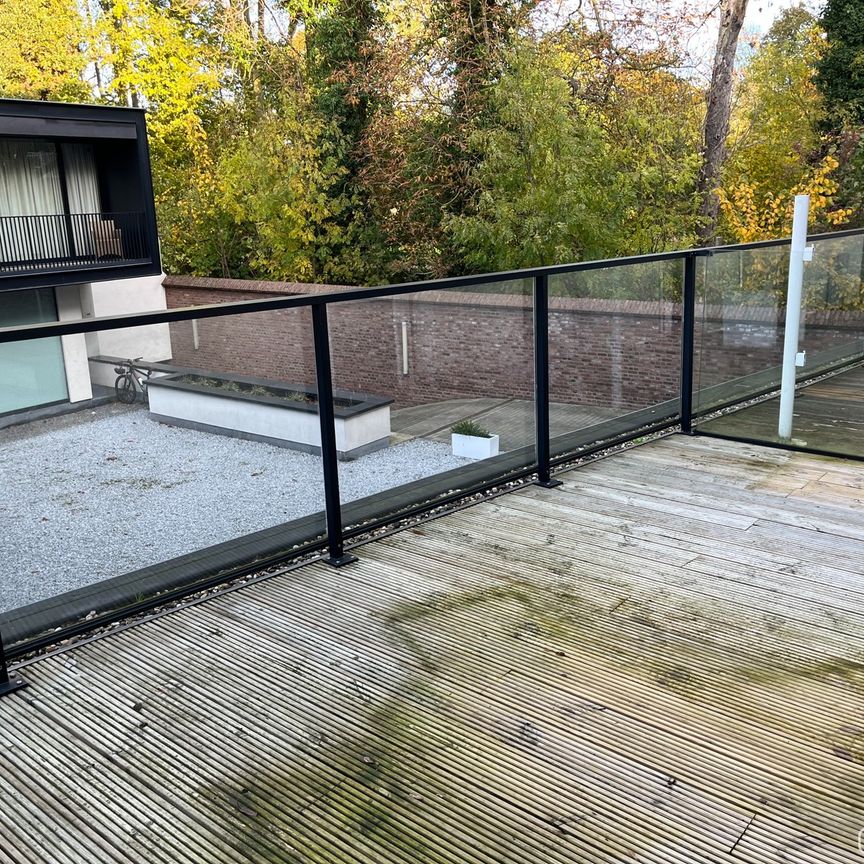 Gemeubeld appartement te huur in centrum Waregem met 2 terrassen - Foto 1