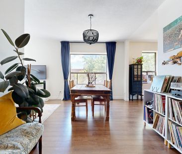 For Lease - 2104 Queen Street Unit# B, Toronto, Ontario - Photo 1