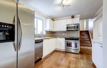 For Lease - 2 Leita Court, Toronto, Ontario - Photo 2