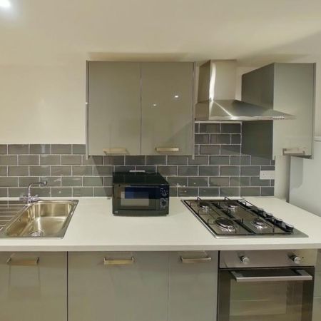 1 bedroom house to rent - Photo 3