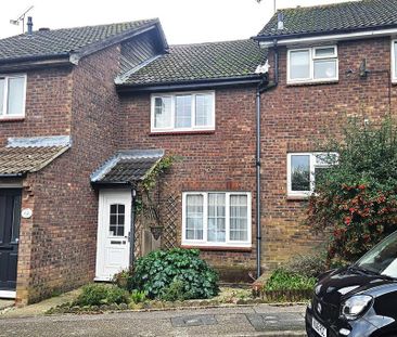 2 bedroom terraced house to rent - Photo 3