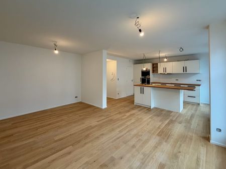 Appartement te huur - Photo 2