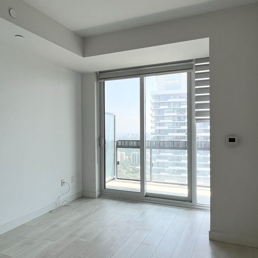 For Lease - 8 Eglinton Avenue Unit# 5001, Toronto, Ontario - Photo 1